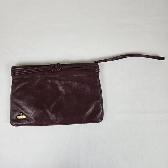 Vintage Etienne Aigner Oxblood Leather Clutch/Wristlet Bag Knot Detail on Front - Picture 1 of 11